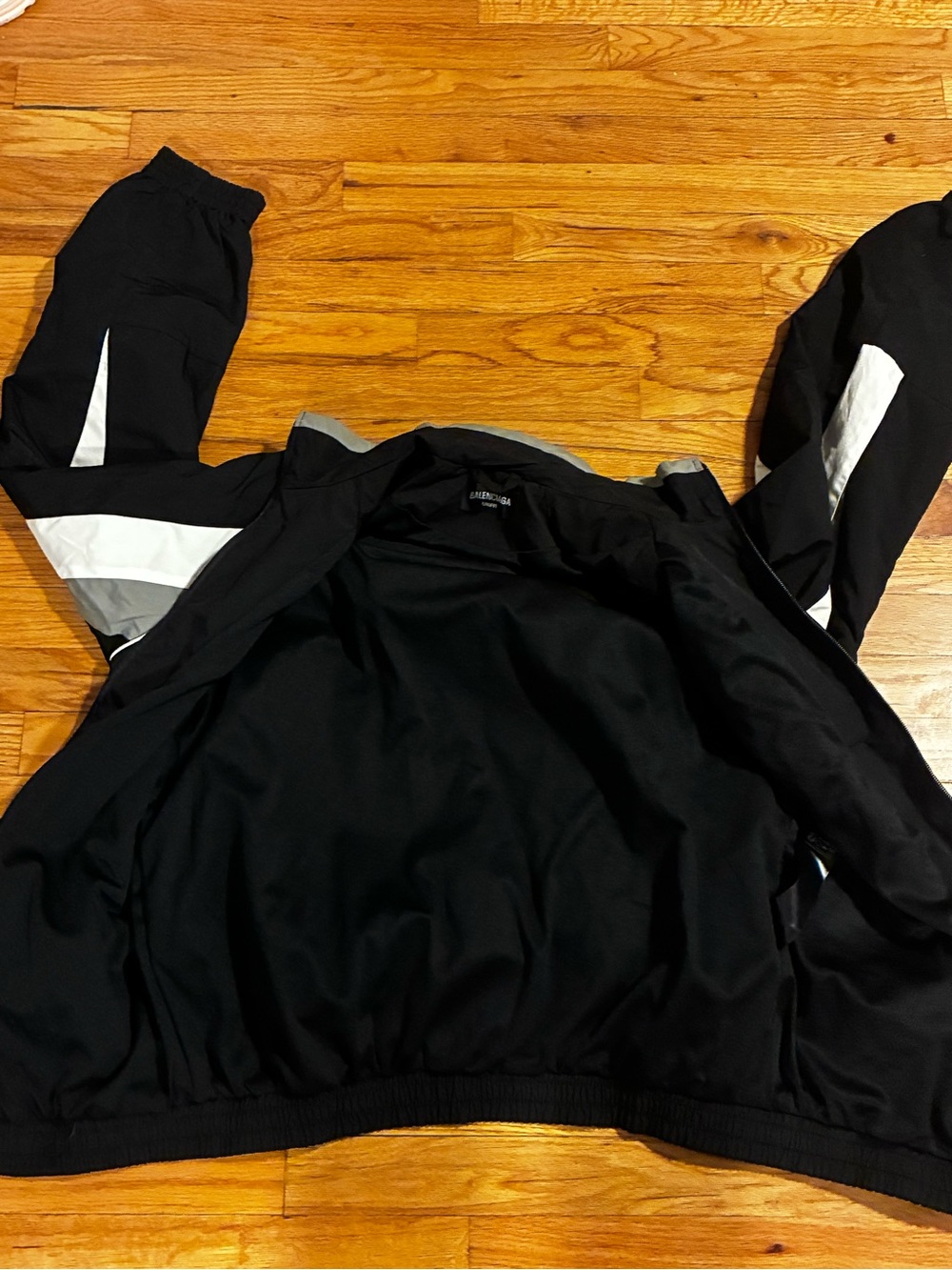 Jacket - Picture 4 of 7